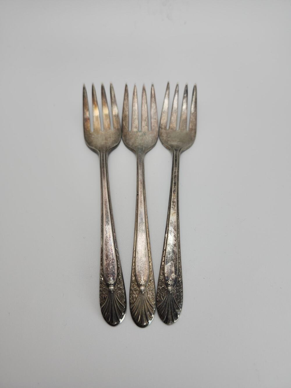 Radiance 1939 Crown Silverplate Salad Forks 6" International Silver Lot of 3 VTG